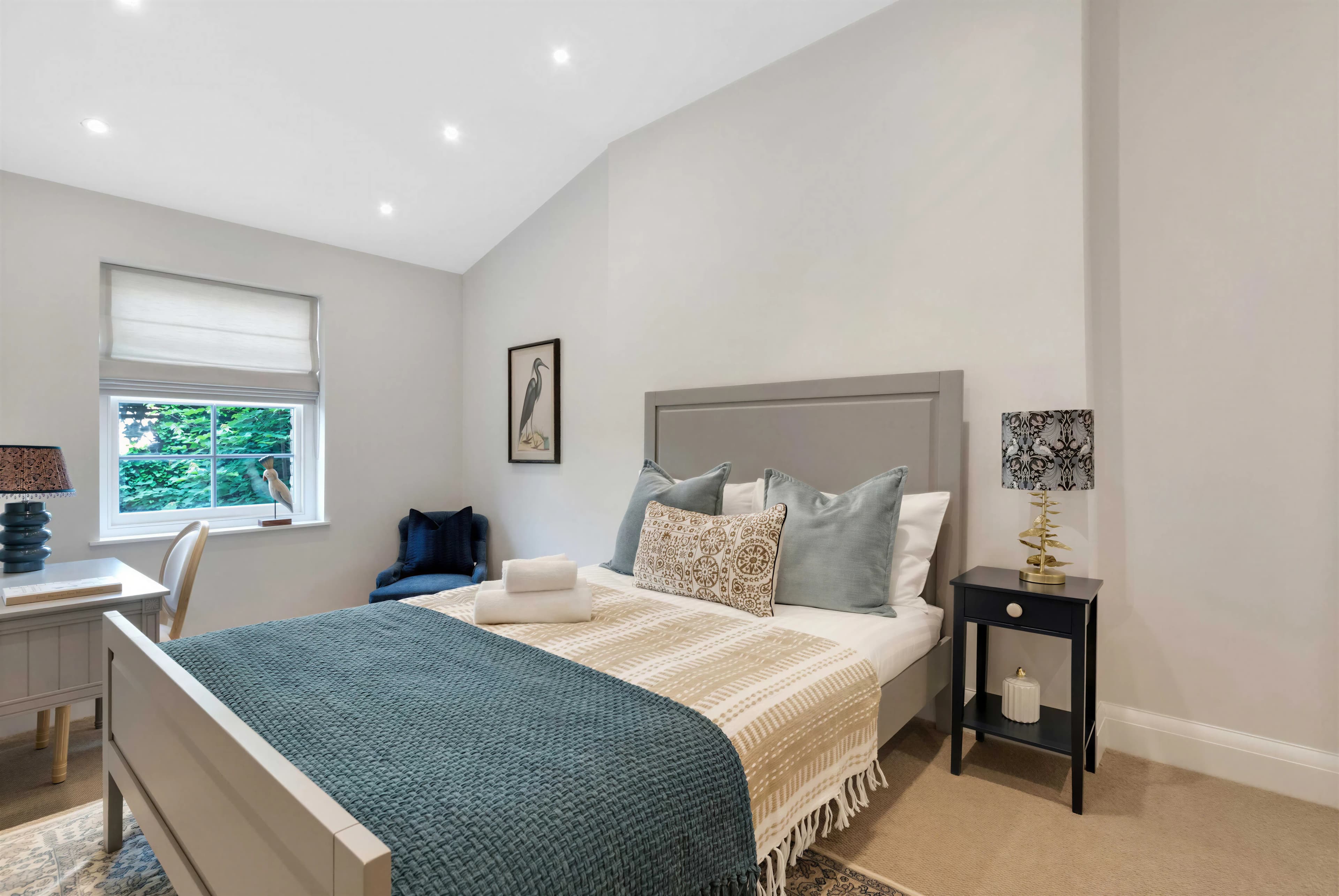 The Buckingham Estate  (HS390) — photo 17