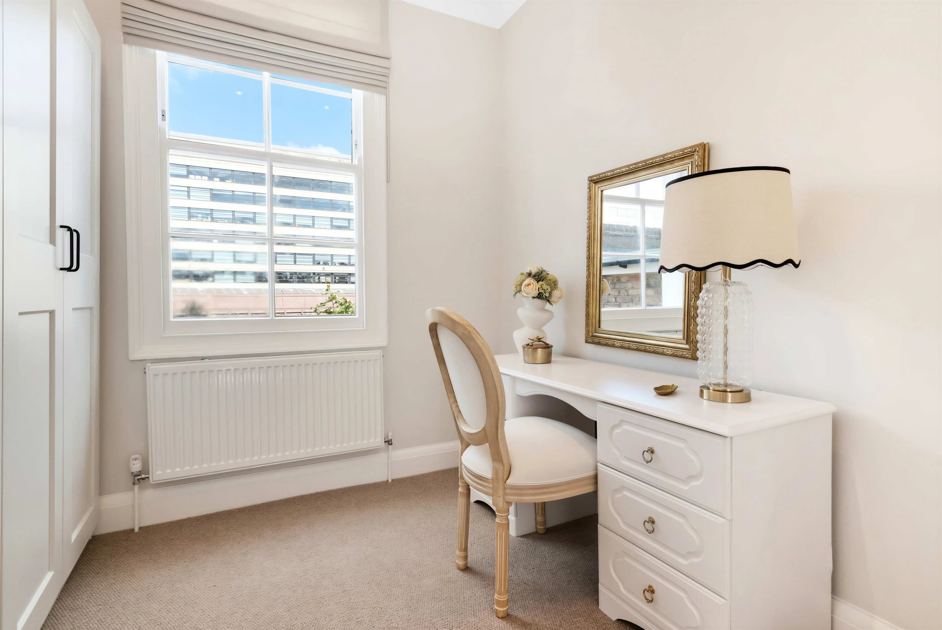 The Buckingham Estate  (HS390) — photo 24