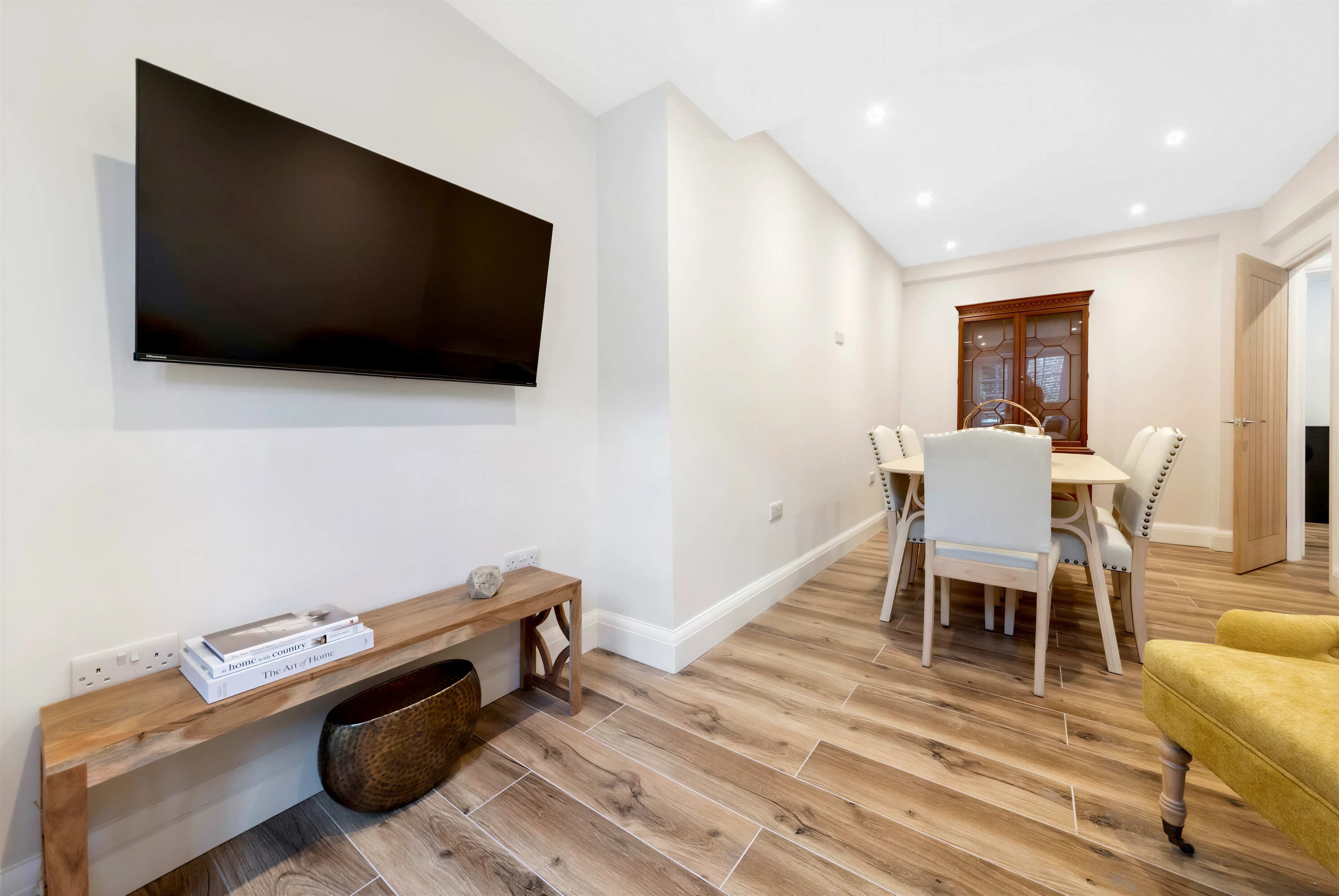 The Buckingham Estate  (HS390) — photo 41