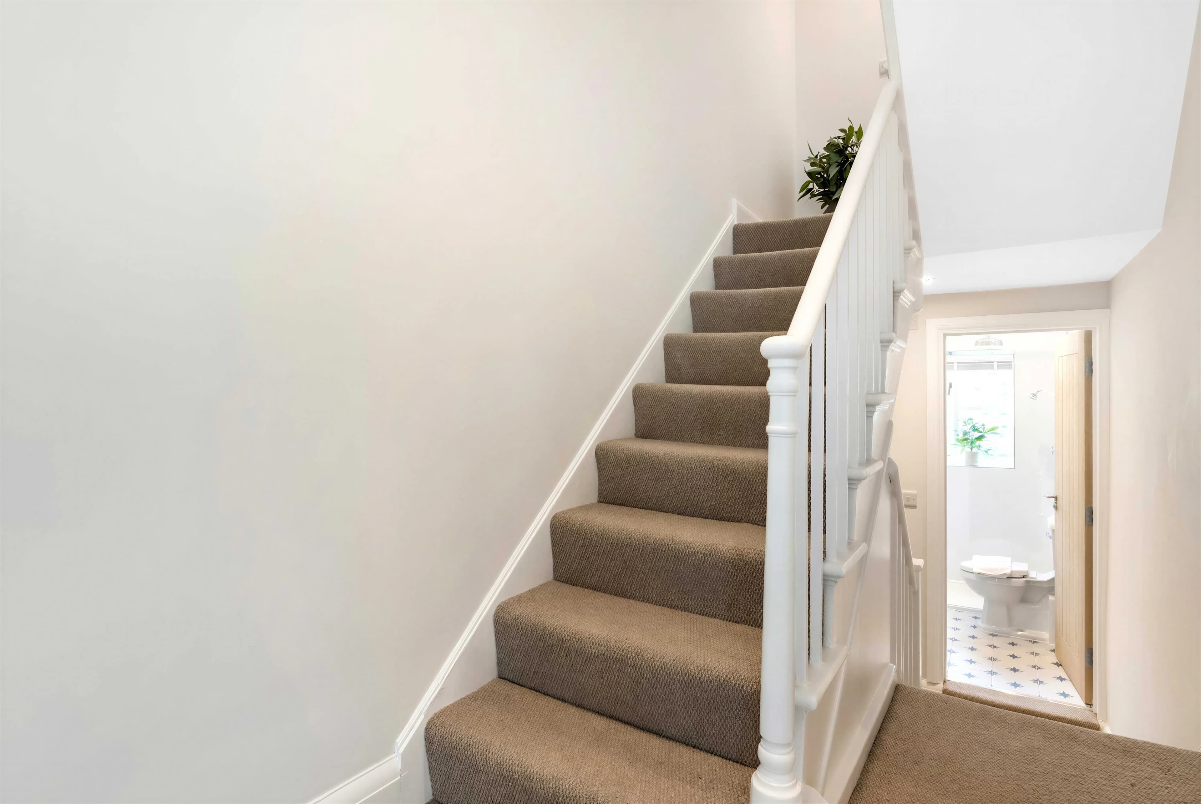 The Buckingham Estate  (HS390) — photo 43