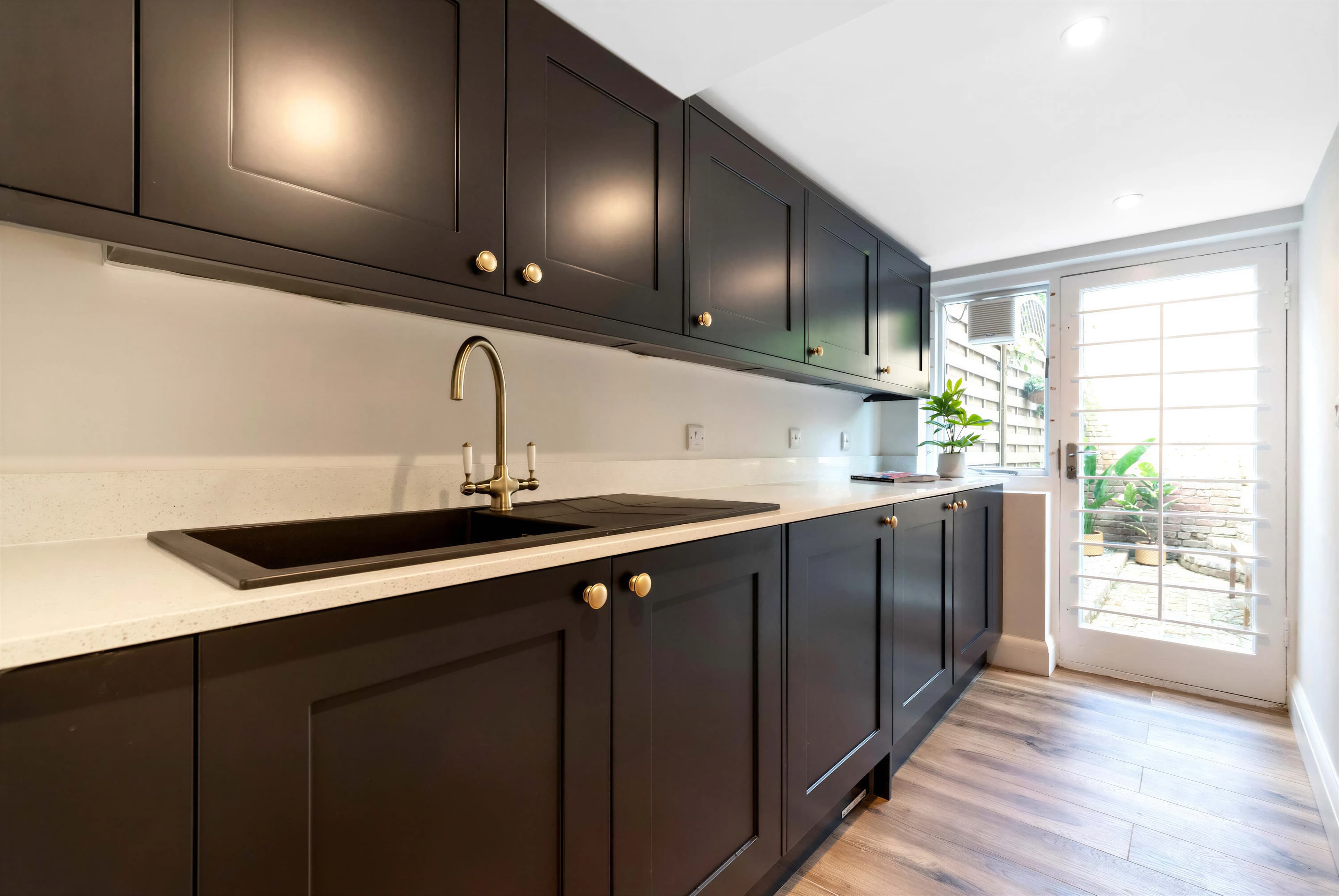 The Buckingham Estate  (HS390) — photo 44