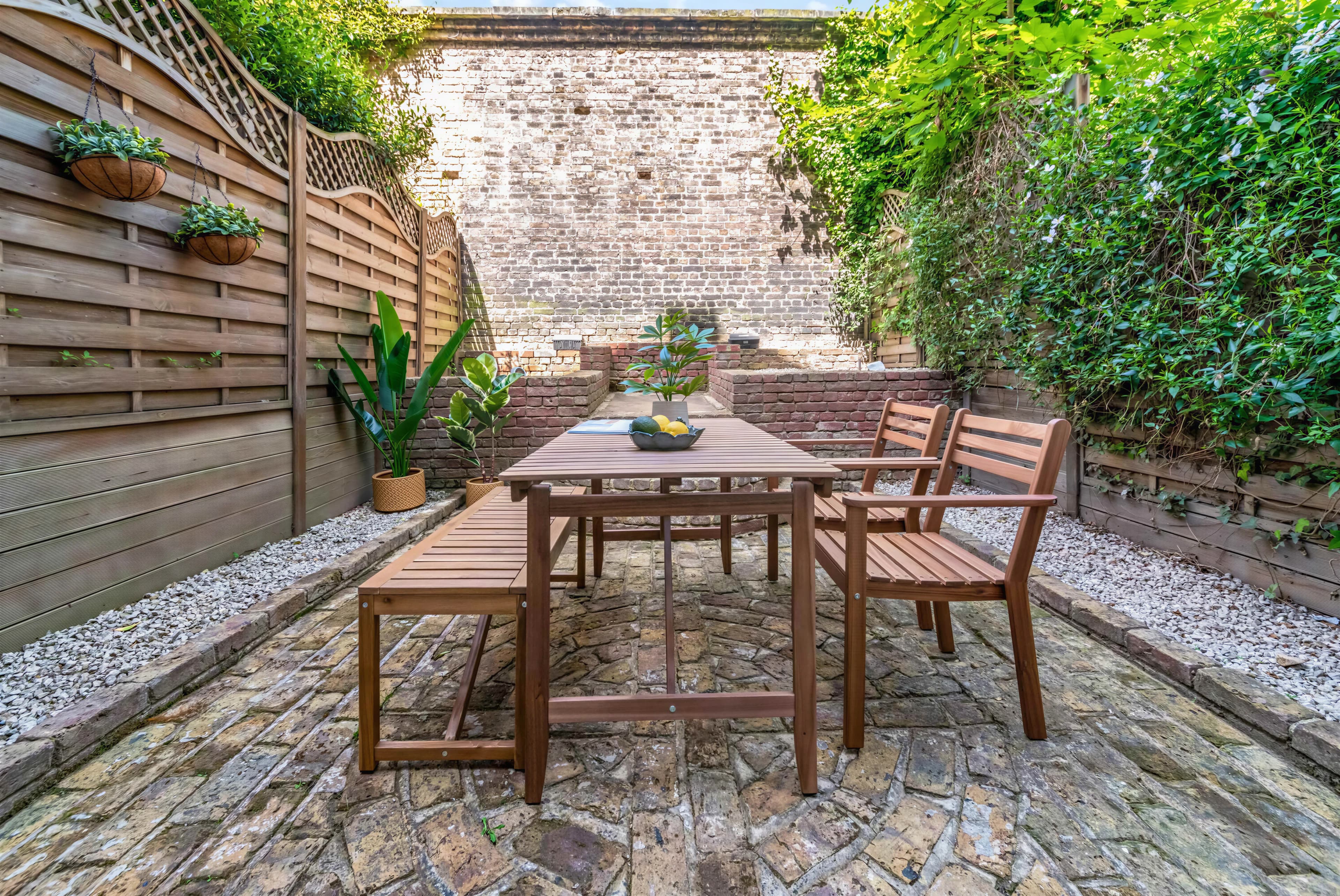 The Buckingham Estate  (HS390) — photo 45