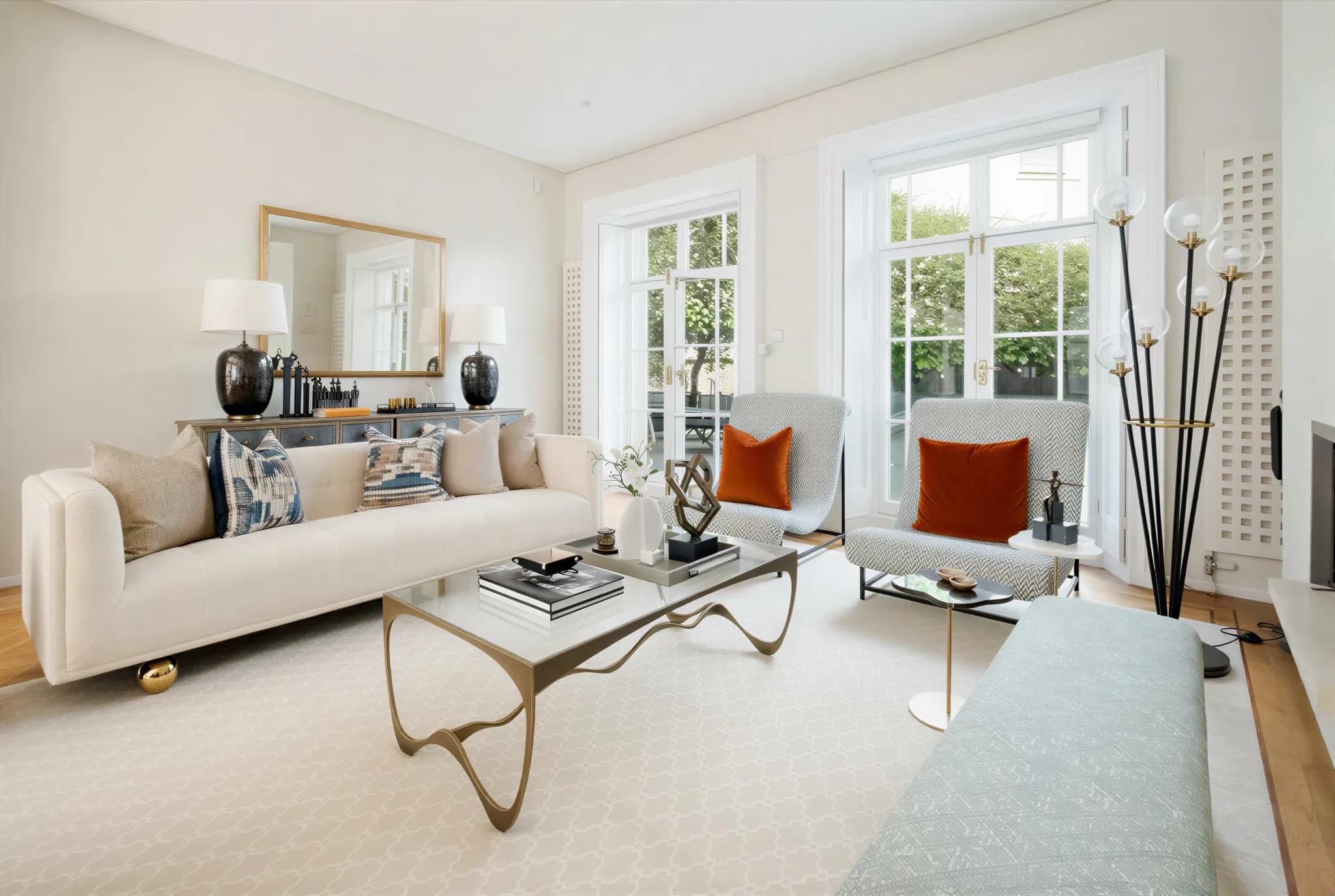 Queens Gate Estate (QGE283) — photo 1