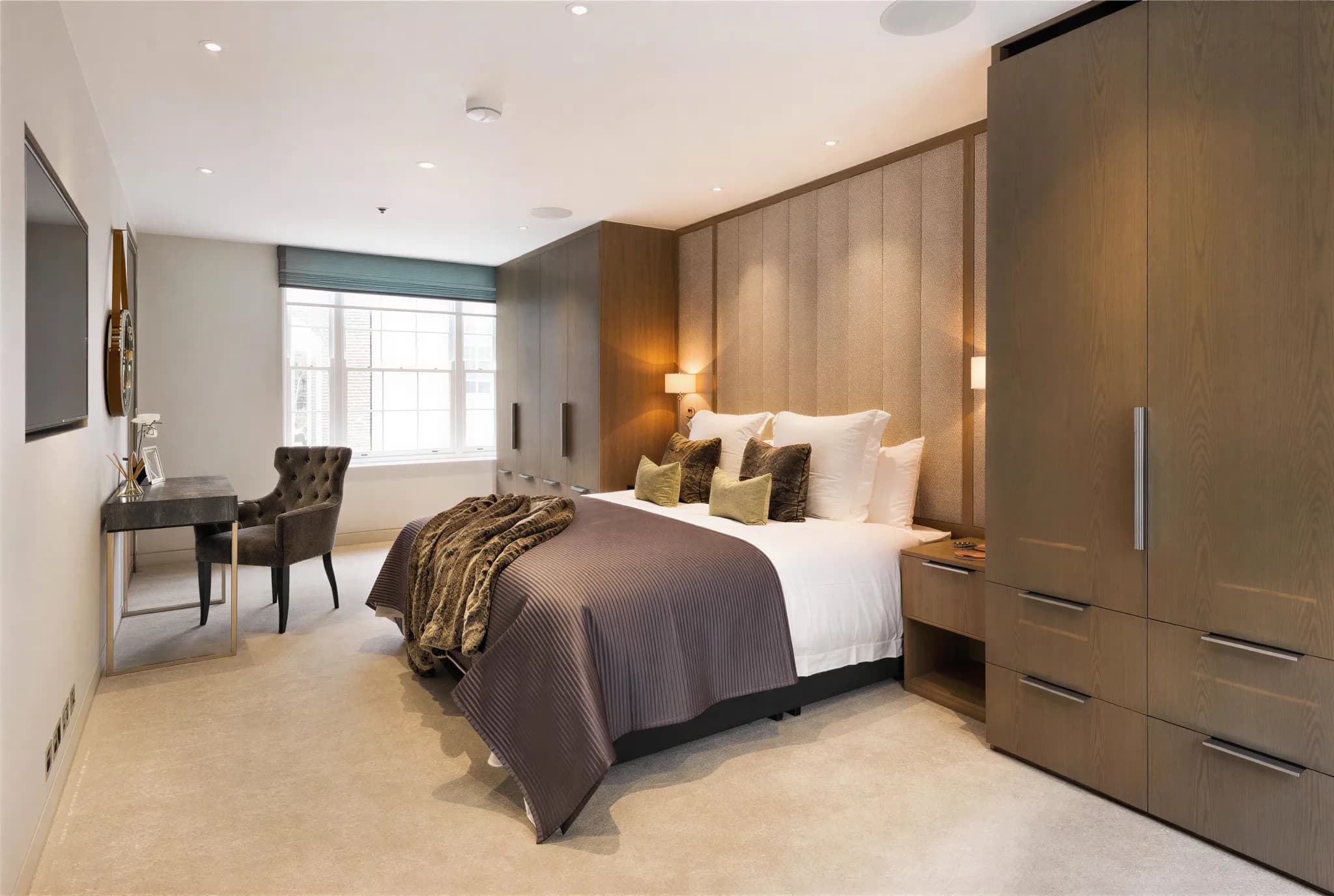 The Grosvenor Mews (TGM192) — photo 2