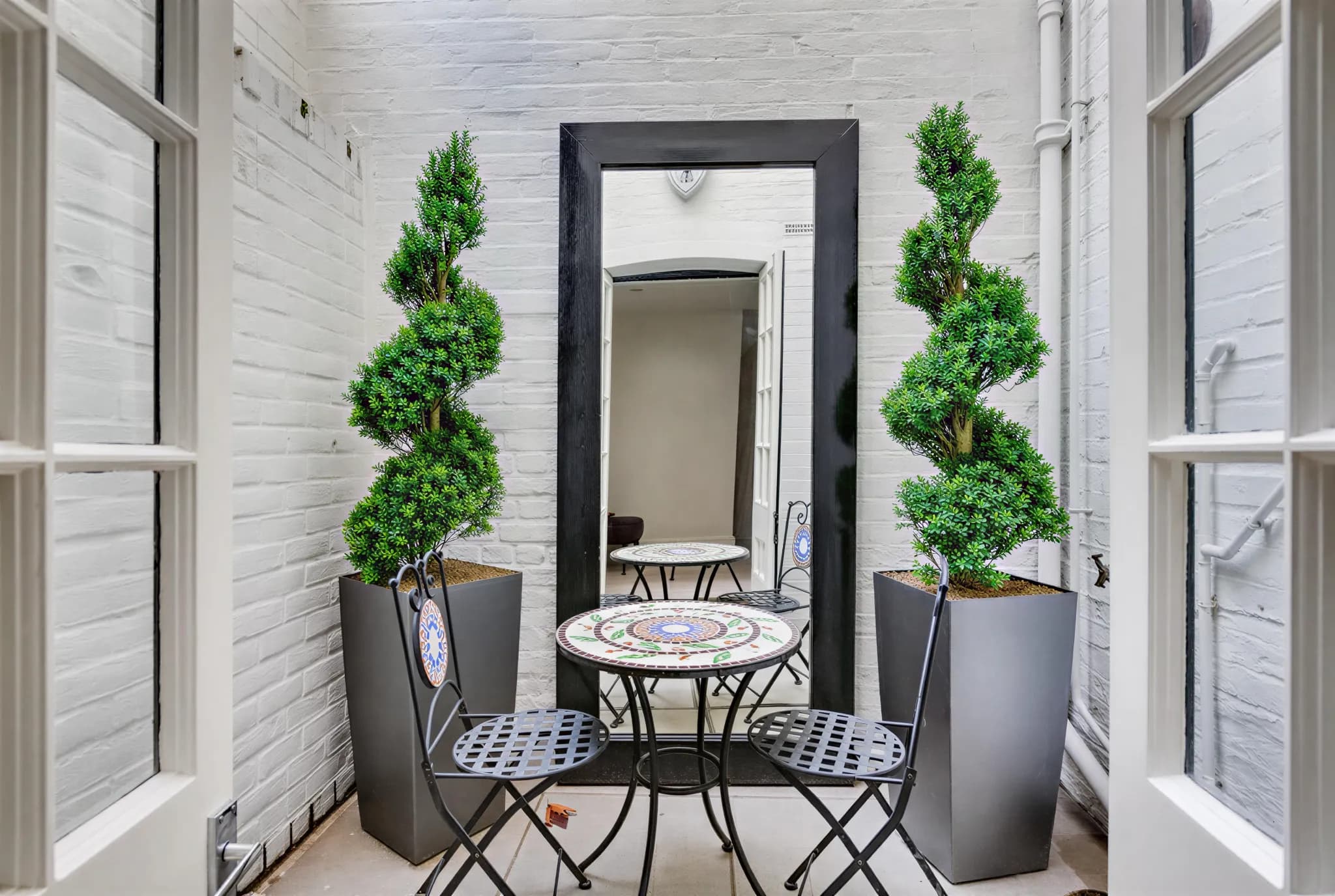 The Sussex Estate (TSE137) — photo 2