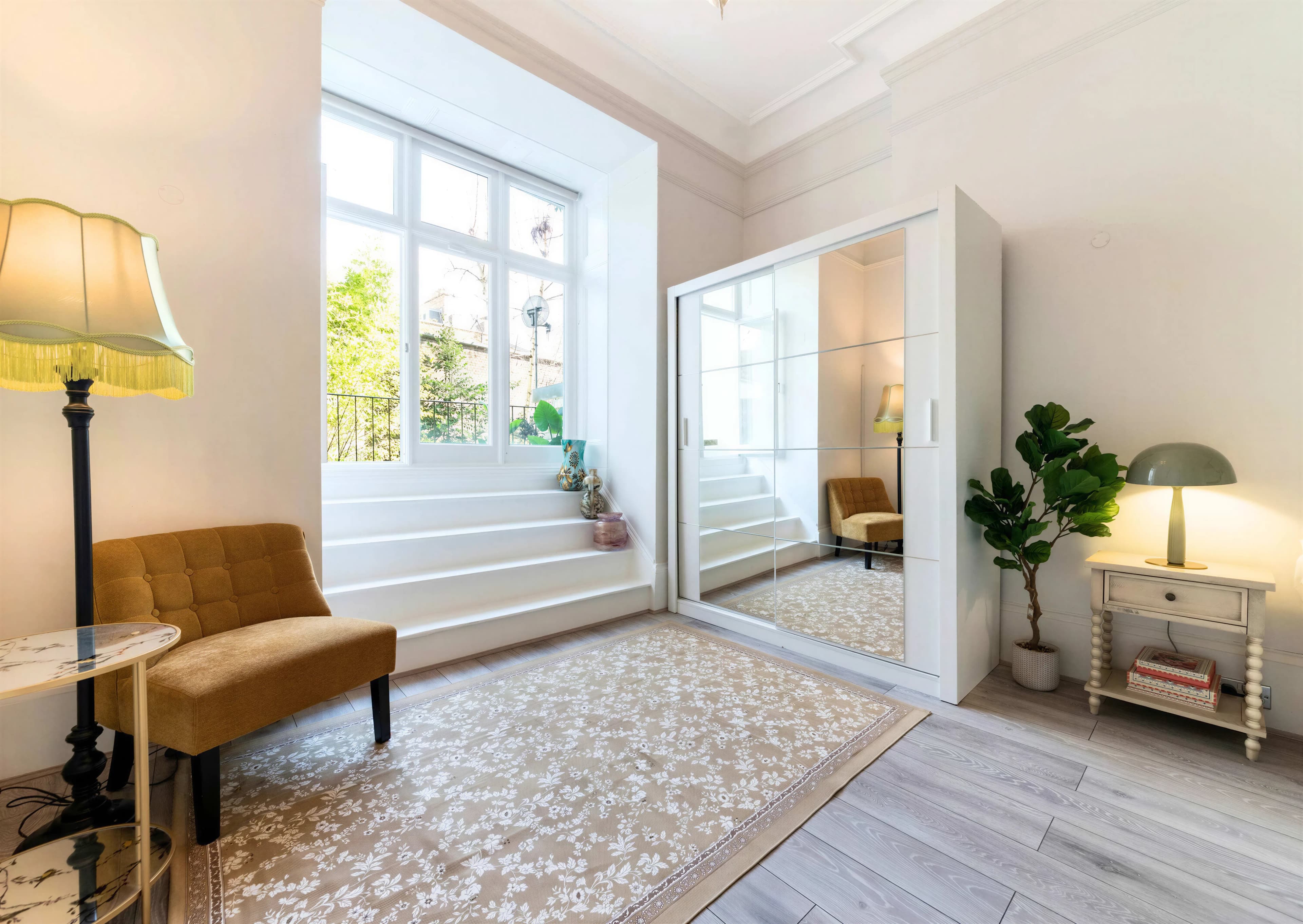 Roland Gardens (ROL382) — photo 12