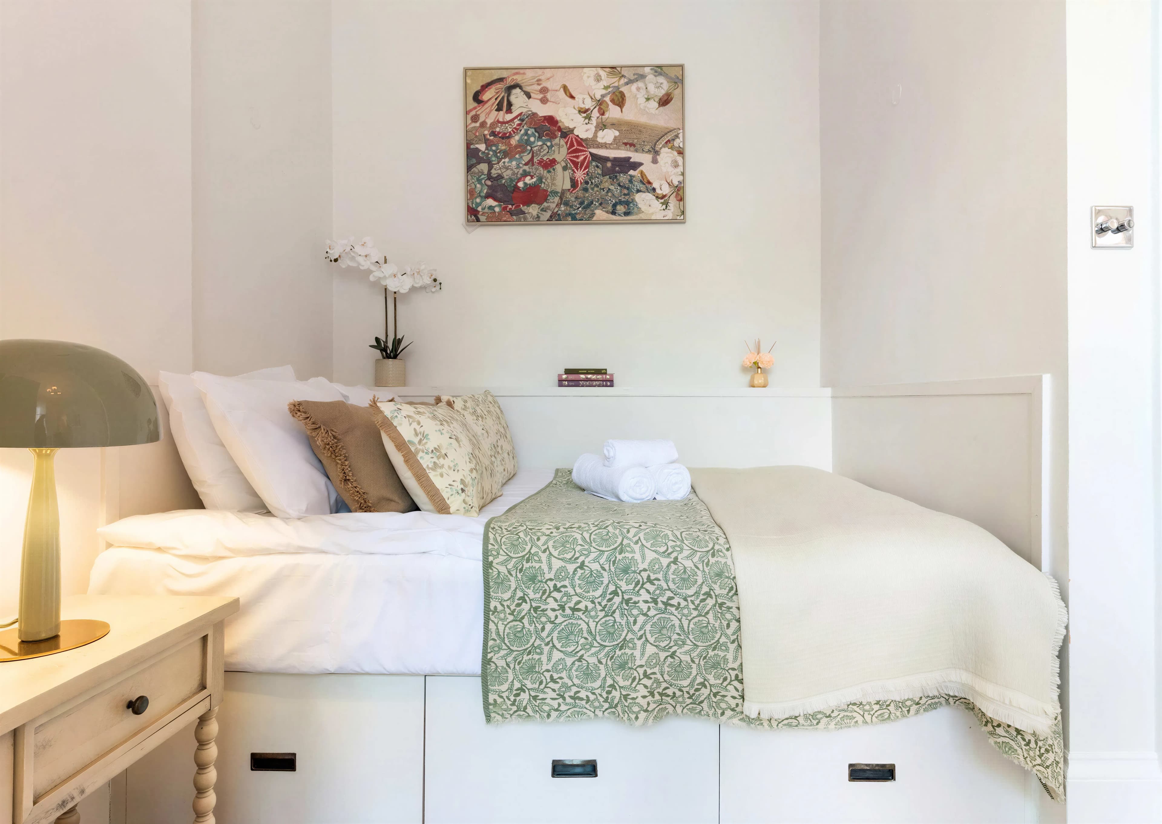 Roland Gardens (ROL382) — photo 14