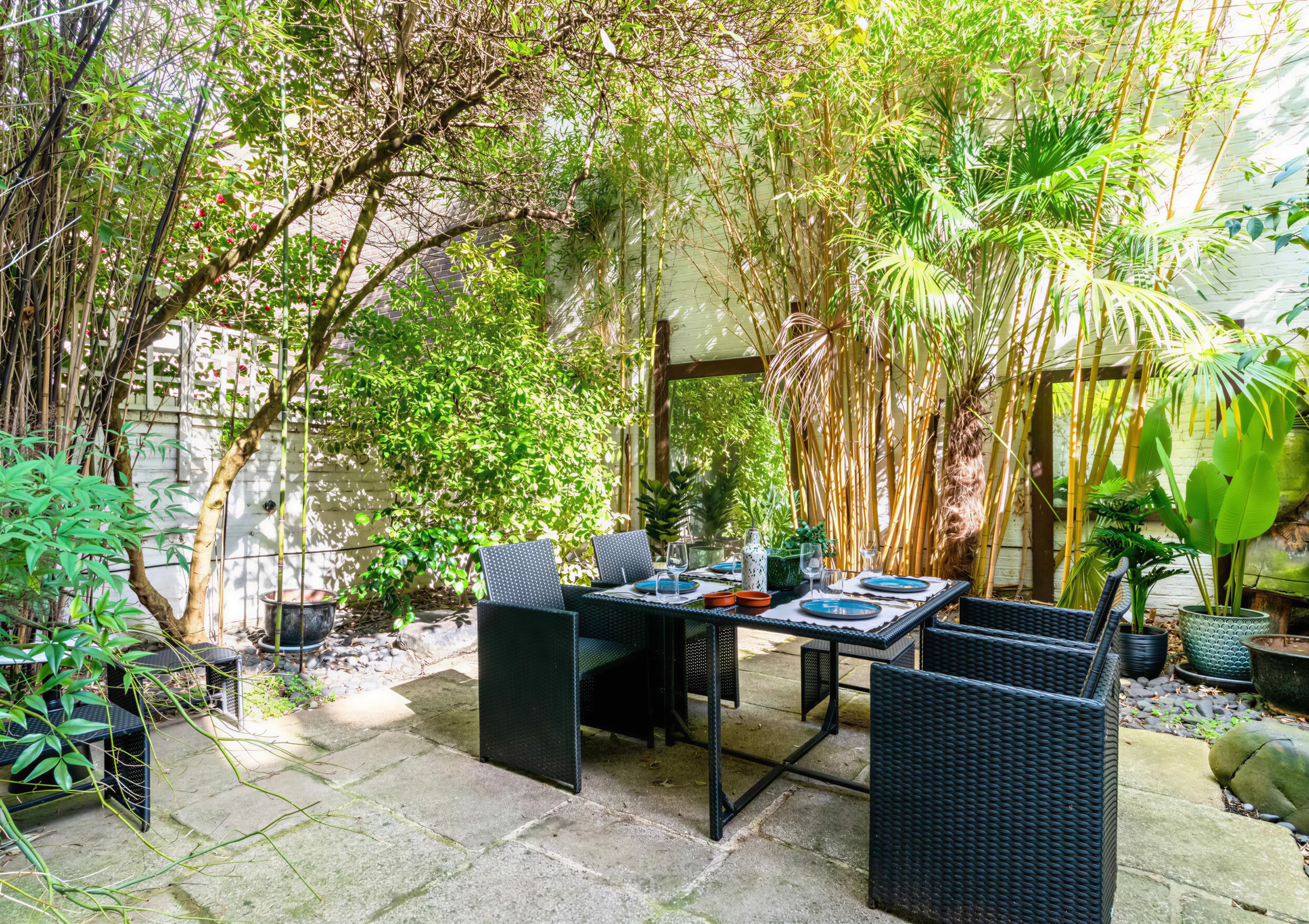 Roland Gardens (ROL382) — photo 26