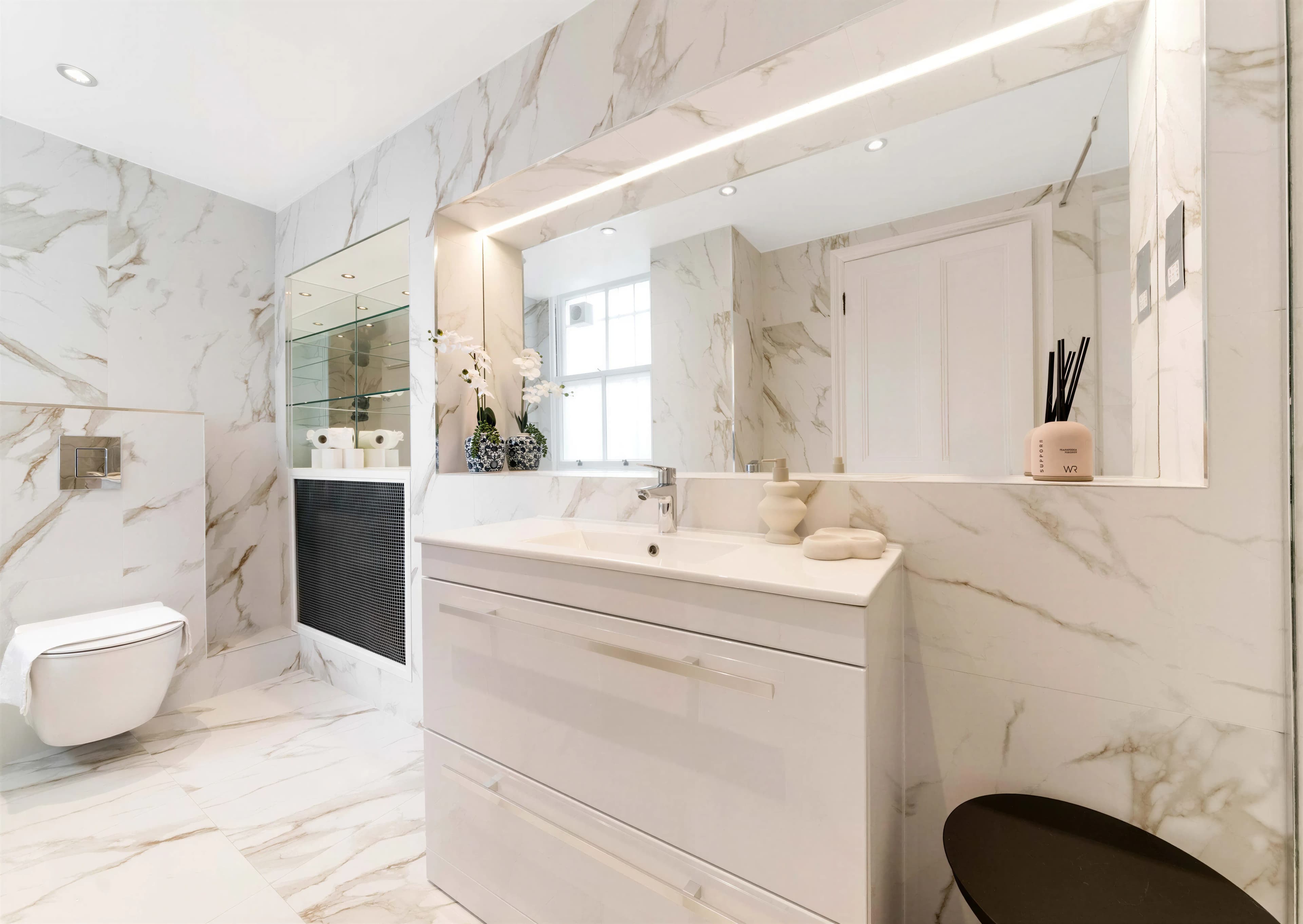 Roland Gardens (ROL382) — photo 28