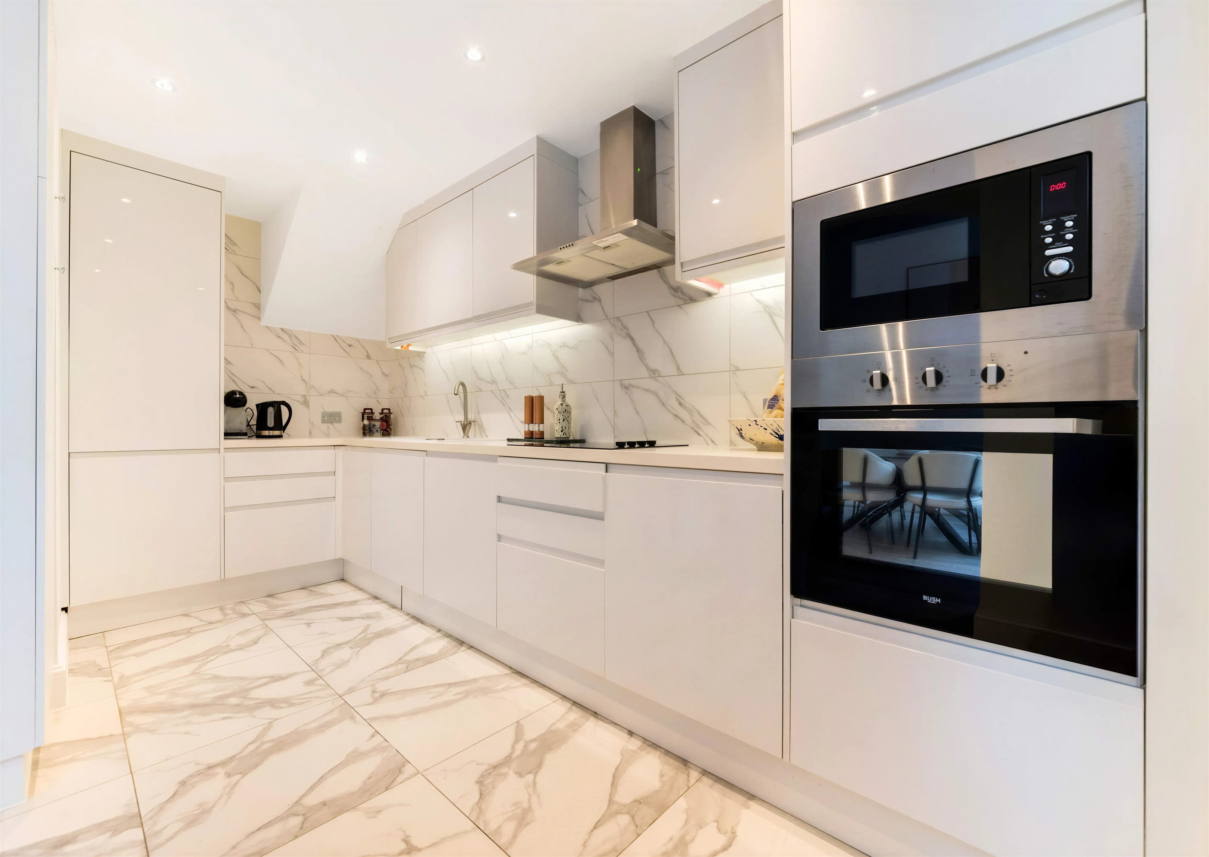 Roland Gardens (ROL382) — photo 32