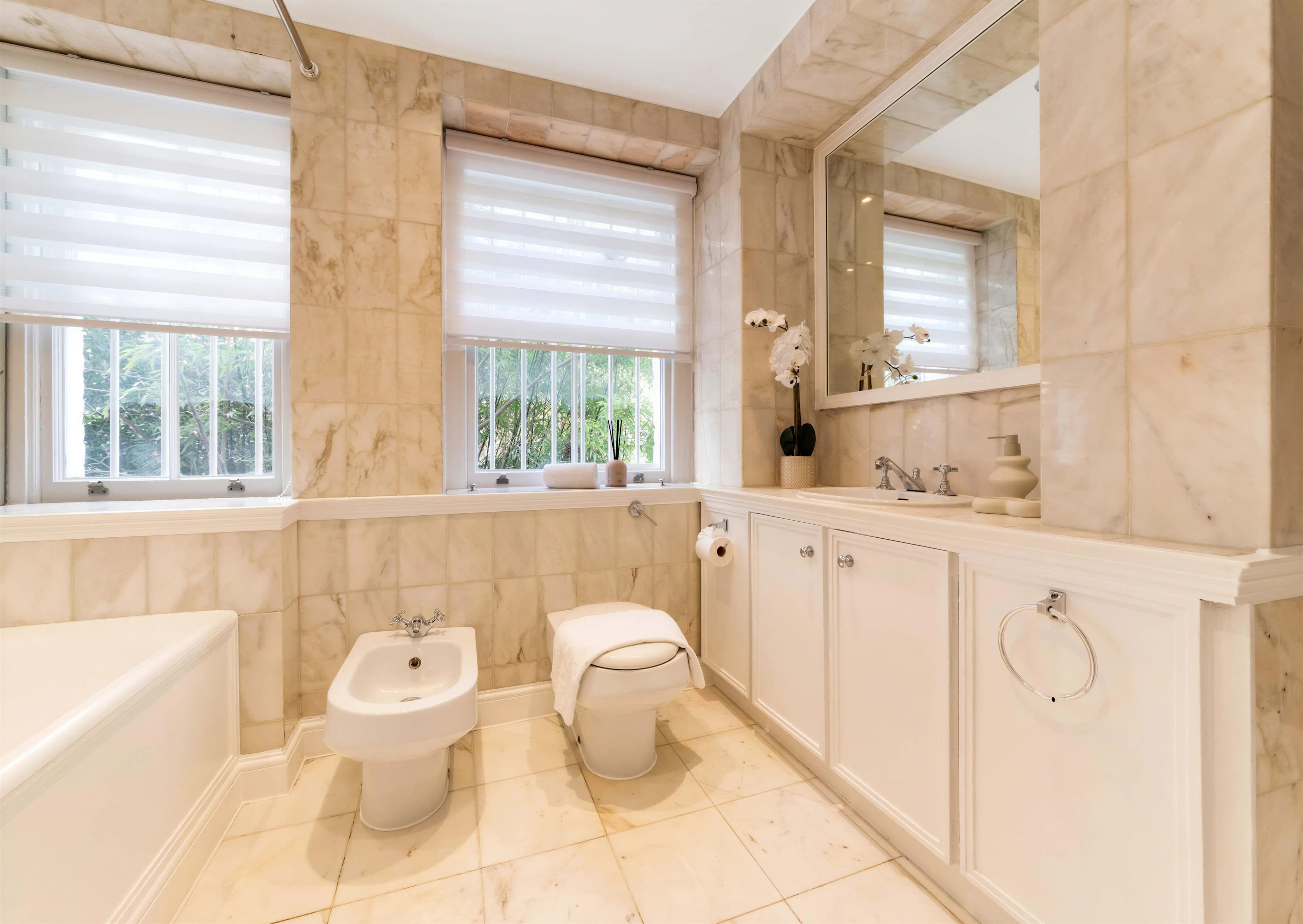 Roland Gardens (ROL382) — photo 7