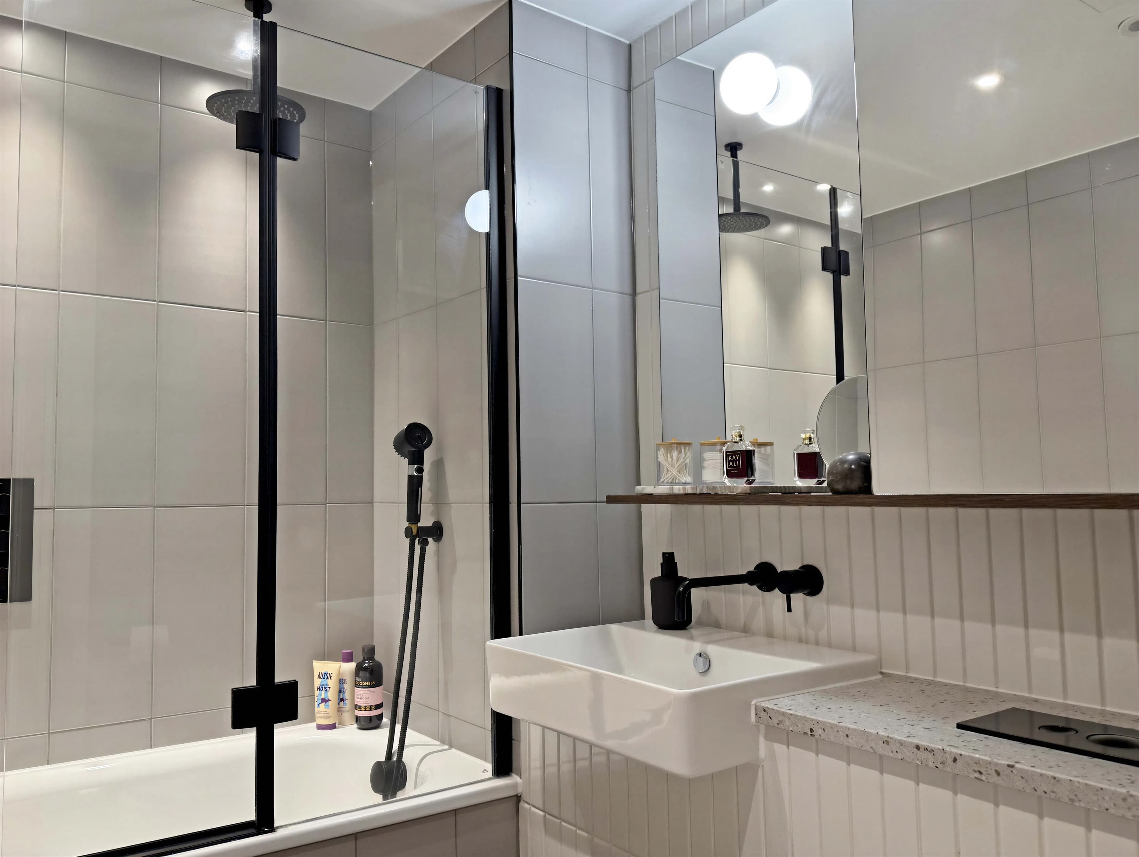 The Bloomsbury Suite II (DH392) — photo 21