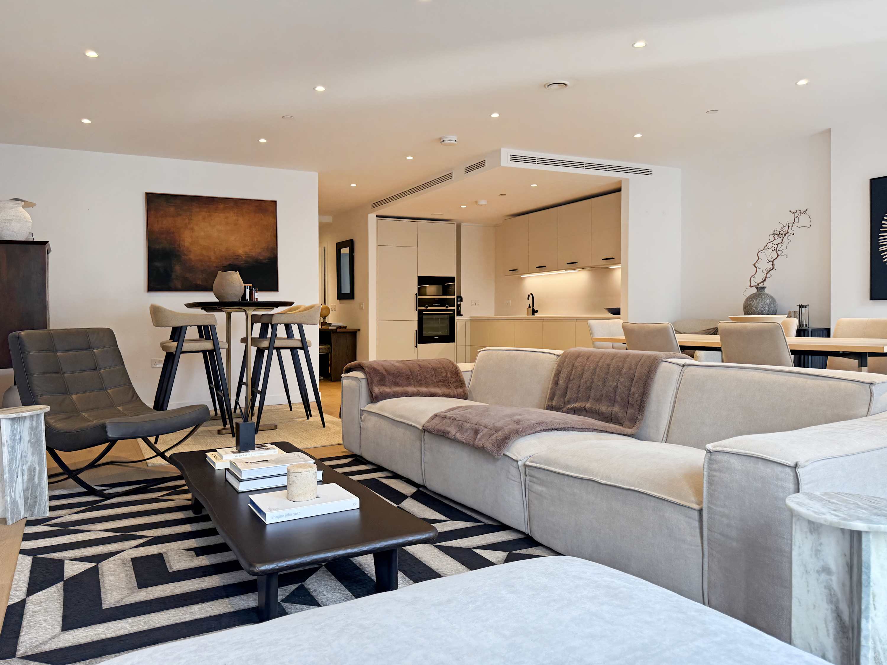 The Bloomsbury Suite II (DH392)