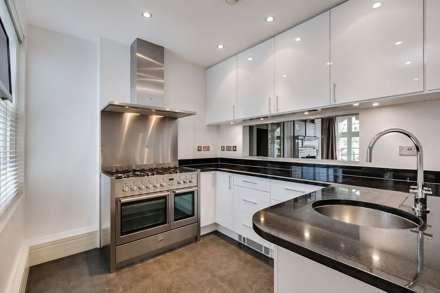The Sussex Estate (TSE137) - photo 11