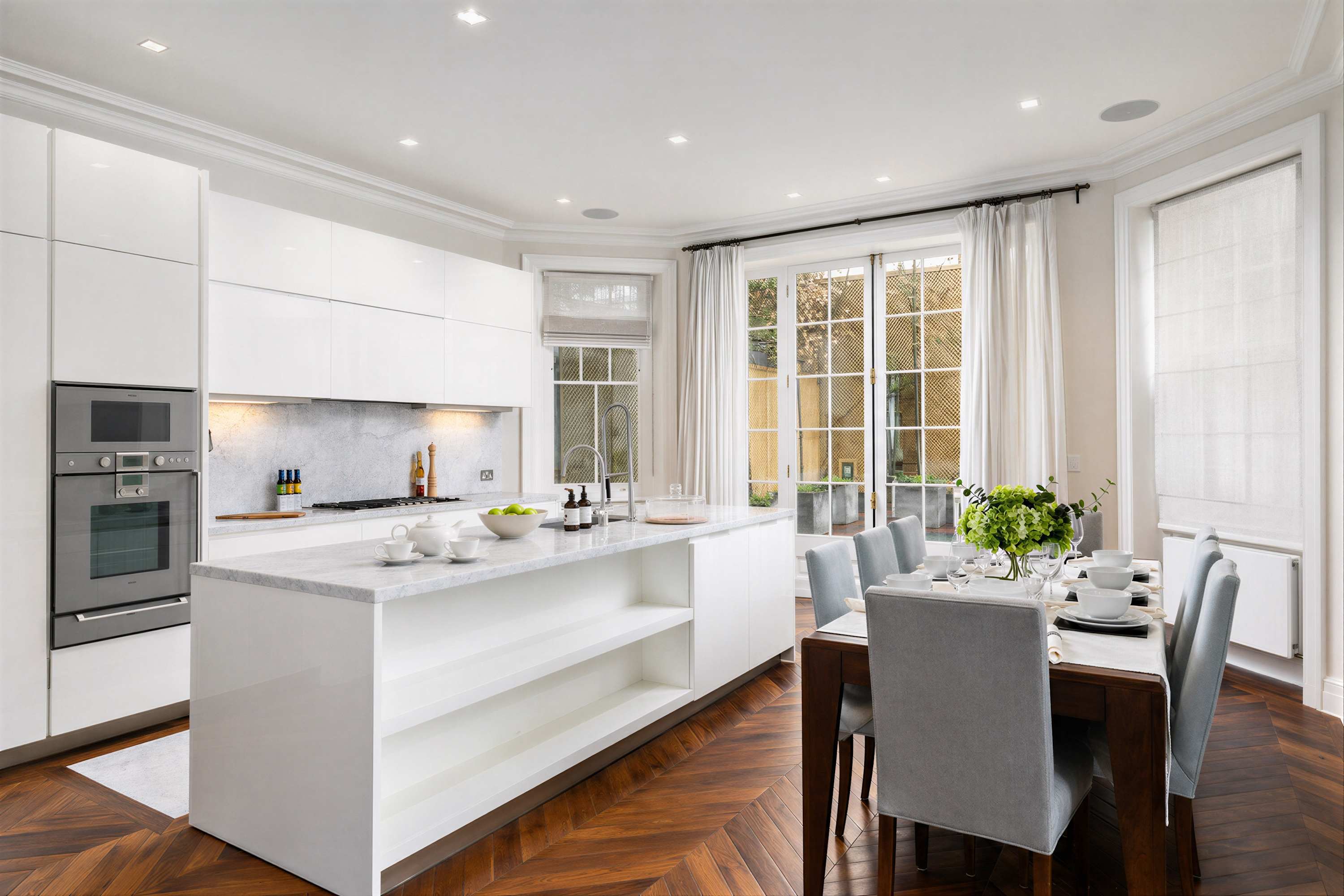 The Knightsbridge Townhouse II