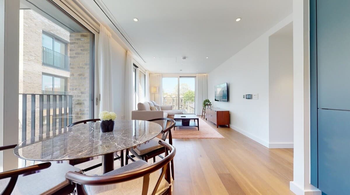 The Pembroke (TPK305)